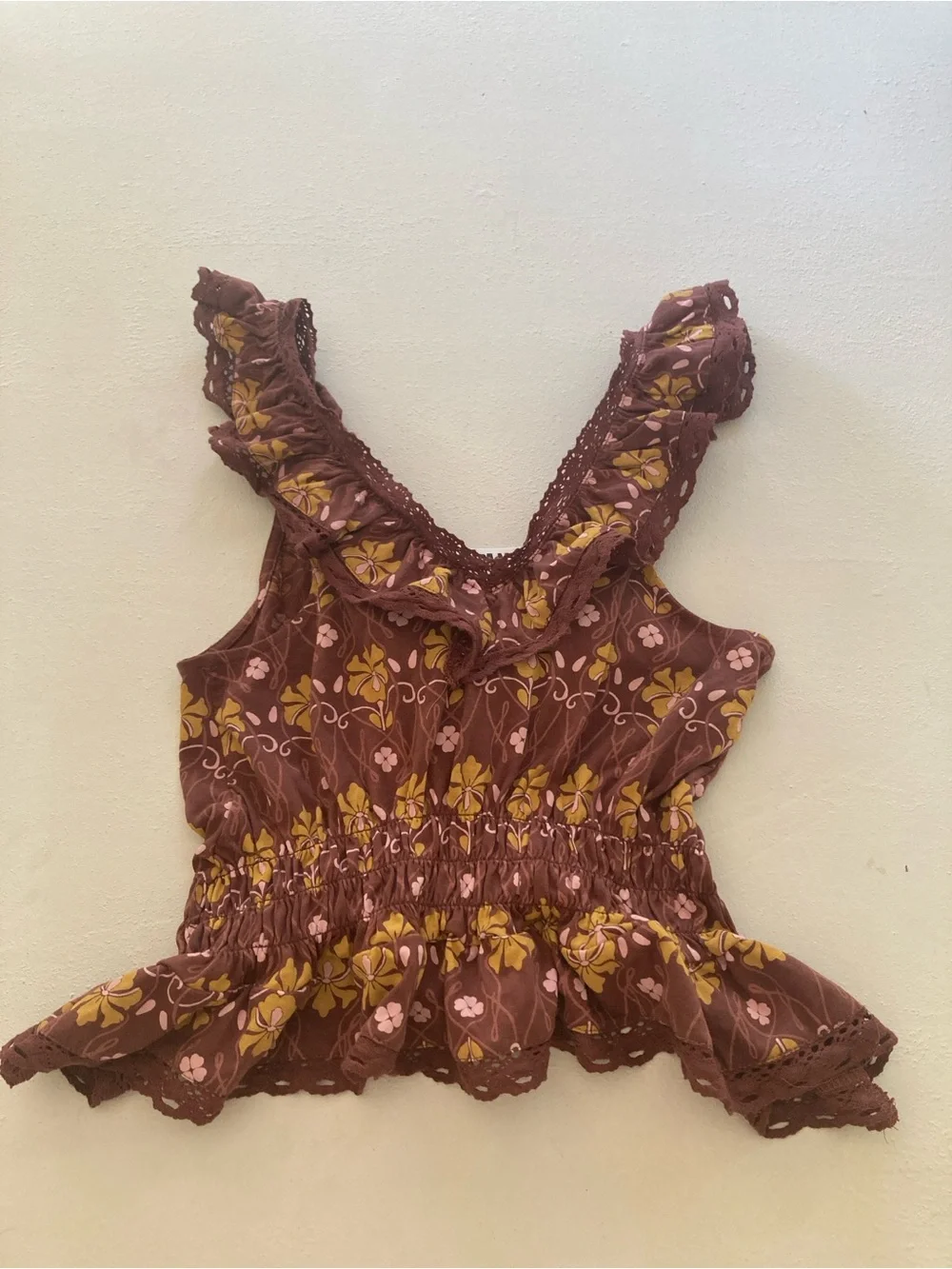 Kimchi Blue Ariel Ruffle Tank Top Brown Floral Boho Blouse Urban Outfitters L - Picture 12 of 16